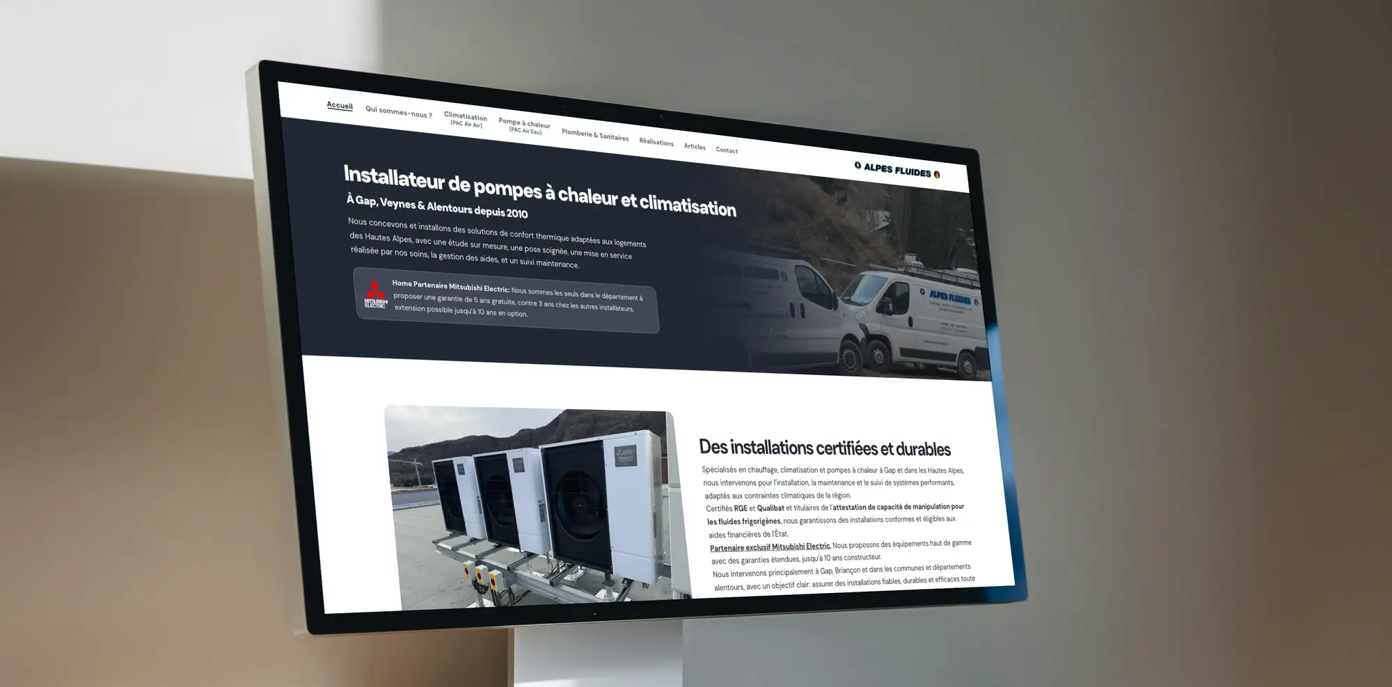 mockup d'un ordinateur affichant le site fiftydrive.fr